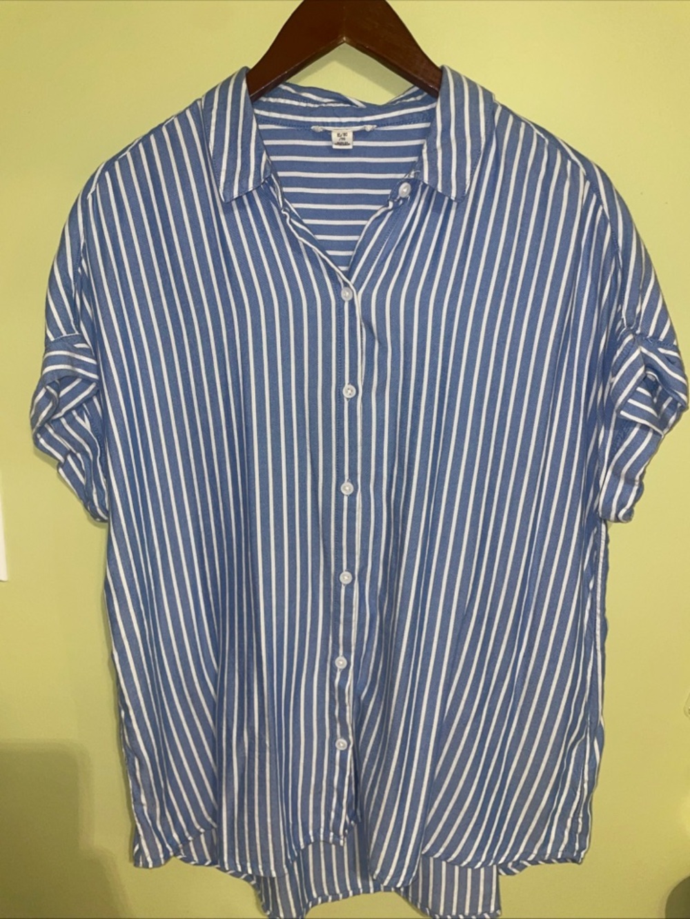 beachlunchlounge Blue & White Vertical Stripe Button-Down Shirt Large